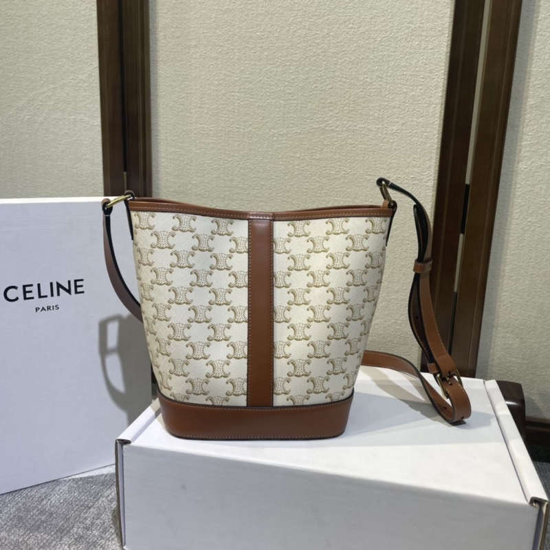 Ce1i*e bucket bags